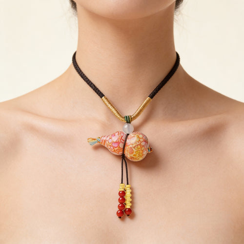 Poetic Attribute | Lacquerware Gourd Pendant Necklace